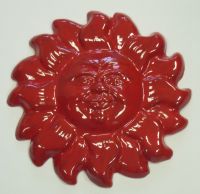 Soleil émaillé rouge diamètre 34 cm